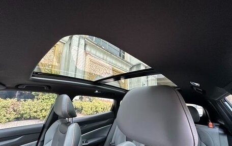 Geely Atlas, 2023 год, 2 100 548 рублей, 24 фотография