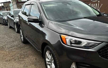 Ford Edge II рестайлинг, 2019 год, 2 400 000 рублей, 3 фотография