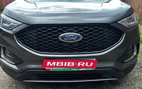 Ford Edge II рестайлинг, 2019 год, 2 400 000 рублей, 2 фотография