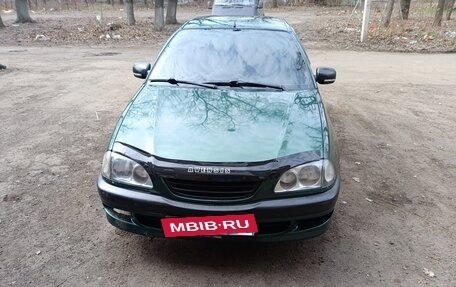 Toyota Avensis III рестайлинг, 1998 год, 280 000 рублей, 3 фотография