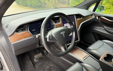 Tesla Model X I, 2018 год, 3 300 000 рублей, 7 фотография