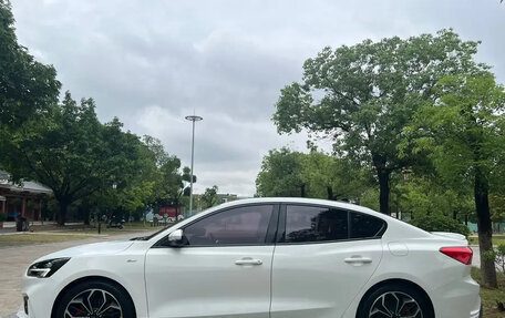 Ford Focus IV, 2020 год, 1 200 000 рублей, 4 фотография
