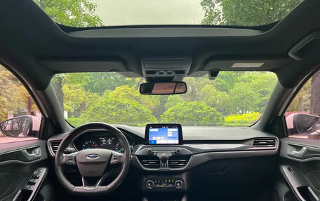 Ford Focus IV, 2020 год, 1 200 000 рублей, 10 фотография