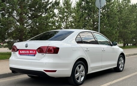 Volkswagen Jetta VI, 2014 год, 1 720 000 рублей, 3 фотография