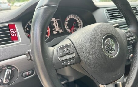 Volkswagen Jetta VI, 2014 год, 1 720 000 рублей, 18 фотография