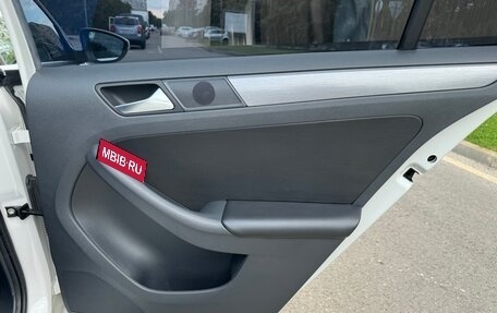 Volkswagen Jetta VI, 2014 год, 1 720 000 рублей, 28 фотография