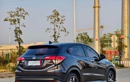 Honda Vezel, 2021 год, 1 450 548 рублей, 6 фотография