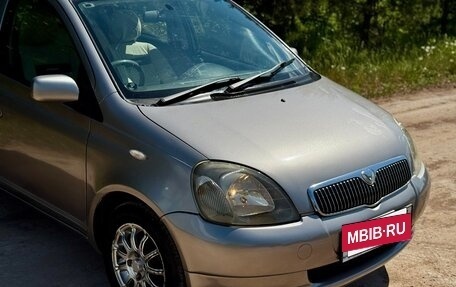Toyota Vitz, 2001 год, 375 000 рублей, 2 фотография