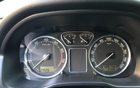 Skoda Octavia IV, 2010 год, 670 000 рублей, 24 фотография
