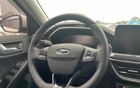 Ford Focus IV, 2022 год, 1 190 000 рублей, 10 фотография