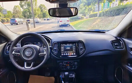 Jeep Compass II, 2020 год, 1 300 000 рублей, 15 фотография