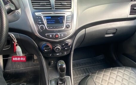 Hyundai Solaris II рестайлинг, 2015 год, 835 000 рублей, 14 фотография