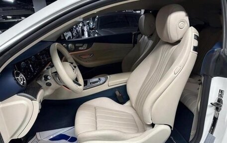 Mercedes-Benz E-Класс, 2021 год, 3 830 000 рублей, 14 фотография