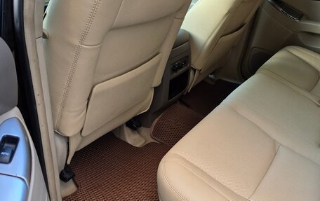 Toyota Land Cruiser Prado 120 рестайлинг, 2008 год, 2 300 000 рублей, 3 фотография