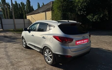 Hyundai ix35 I рестайлинг, 2011 год, 1 270 000 рублей, 4 фотография