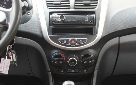 Hyundai Solaris II рестайлинг, 2012 год, 799 000 рублей, 13 фотография