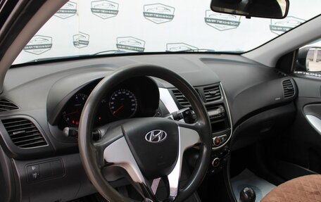 Hyundai Solaris II рестайлинг, 2012 год, 799 000 рублей, 12 фотография