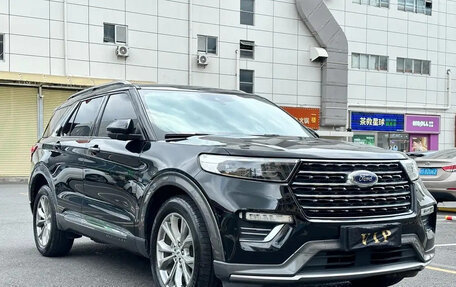 Ford Explorer VI, 2020 год, 2 600 000 рублей, 3 фотография