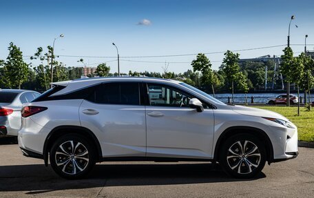 Lexus RX IV рестайлинг, 2019 год, 4 799 000 рублей, 6 фотография