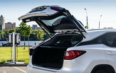 Lexus RX IV рестайлинг, 2019 год, 4 799 000 рублей, 9 фотография