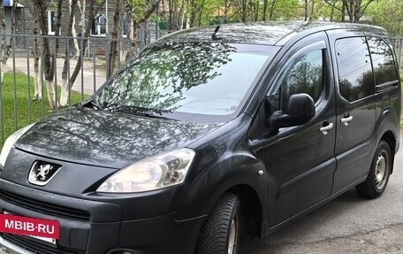 Peugeot Partner II рестайлинг 2, 2011 год, 360 000 рублей, 3 фотография