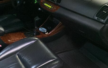 Toyota Camry V40, 2004 год, 1 200 000 рублей, 11 фотография