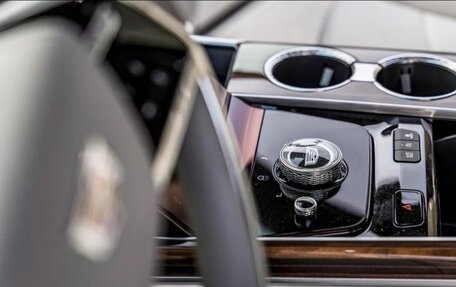 Cadillac Escalade V, 2024 год, 24 000 000 рублей, 12 фотография