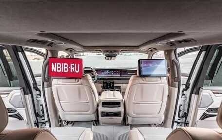 Cadillac Escalade V, 2024 год, 24 000 000 рублей, 9 фотография