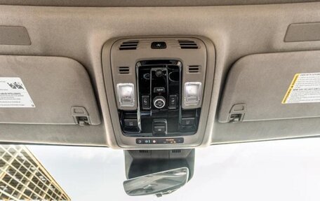 Cadillac Escalade V, 2024 год, 24 000 000 рублей, 15 фотография