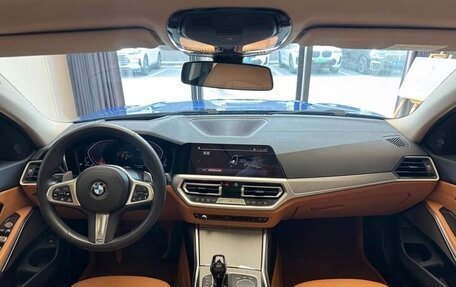 BMW 3 серия, 2022 год, 3 100 000 рублей, 4 фотография