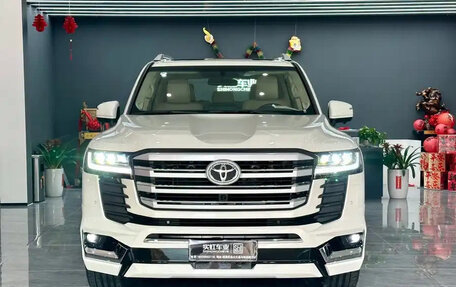 Toyota Land Cruiser, 2024 год, 14 500 000 рублей, 2 фотография