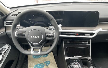 KIA K5, 2025 год, 3 999 000 рублей, 12 фотография