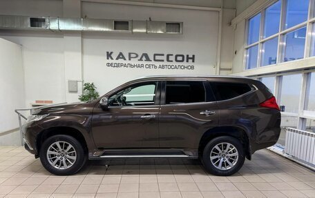 Mitsubishi Pajero Sport III рестайлинг, 2017 год, 2 888 000 рублей, 5 фотография