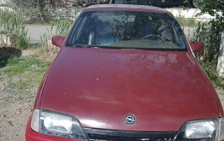 Opel Omega A, 1990 год, 120 000 рублей, 2 фотография