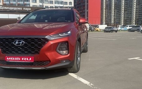 Hyundai Santa Fe IV, 2019 год, 2 490 000 рублей, 2 фотография