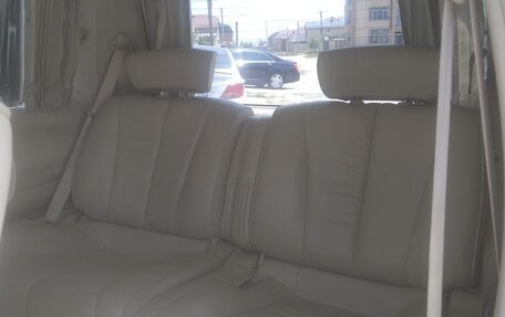 Nissan Elgrand III, 2004 год, 800 000 рублей, 5 фотография