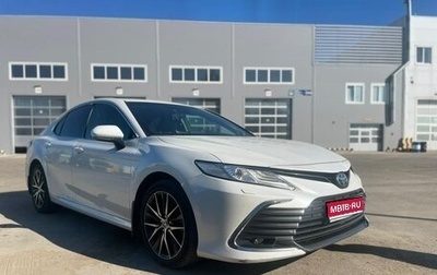 Toyota Camry, 2021 год, 3 000 000 рублей, 1 фотография