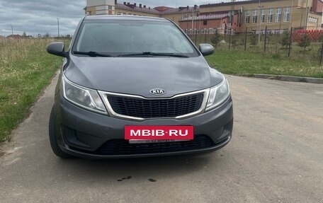 KIA Rio III рестайлинг, 2012 год, 670 000 рублей, 2 фотография