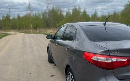KIA Rio III рестайлинг, 2012 год, 670 000 рублей, 10 фотография