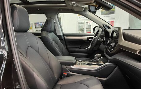 Toyota Highlander, 2025 год, 5 999 000 рублей, 11 фотография
