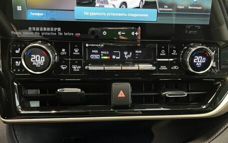 Toyota Highlander, 2025 год, 5 999 000 рублей, 21 фотография