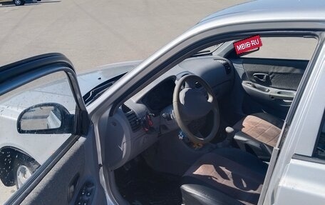 Hyundai Accent II, 2004 год, 310 000 рублей, 10 фотография
