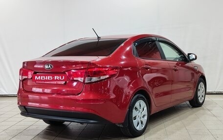 KIA Rio III рестайлинг, 2017 год, 940 000 рублей, 5 фотография