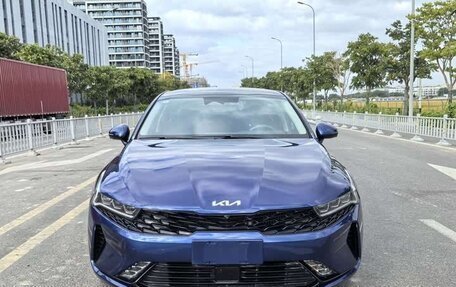 KIA K5, 2022 год, 1 800 000 рублей, 2 фотография