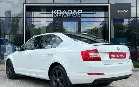 Skoda Octavia, 2017 год, 1 000 000 рублей, 5 фотография