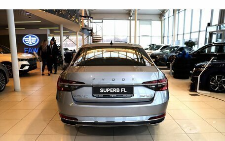 Skoda Superb III рестайлинг, 2025 год, 3 400 000 рублей, 4 фотография