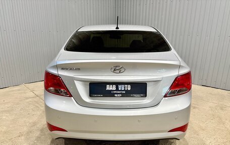 Hyundai Solaris II рестайлинг, 2016 год, 989 000 рублей, 4 фотография