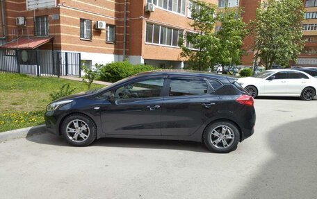 KIA cee'd III, 2014 год, 1 050 000 рублей, 2 фотография
