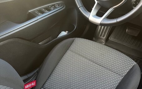 KIA Rio IV, 2019 год, 1 630 000 рублей, 16 фотография