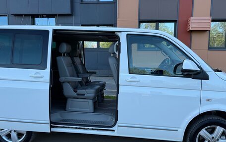 Volkswagen Multivan T5, 2011 год, 2 250 000 рублей, 14 фотография